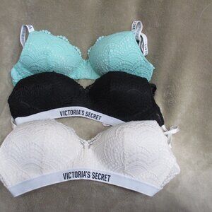 Victoria’s Secret bra bundle of 3 new 36B no underwire